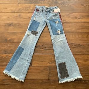 FREE PEOPLE embellished patchwork Flare Jeans Size 24!!! NEW WITH TAGS 🤩